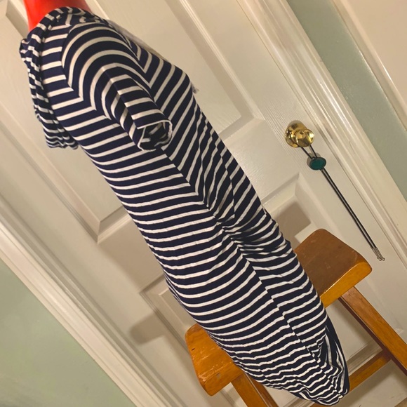 Adorable HEART & HIPS Hoodie Dress - Picture 9 of 13